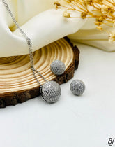 Fancy Beautiful Design Zircon Work Locket Set For Her😍😍