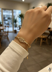 Fancy Beautiful Butterfly Style Micro Zircon Work Hand Bracelets For Her😍