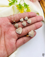 Fancy Beautiful Gold Plated Zircon Work Heart Style Locket Set With Adjustable Rings For Her😍😍😍