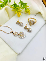 Fancy Beautiful Gold Plated Zircon Work Heart Style Locket Set With Adjustable Rings For Her😍😍😍