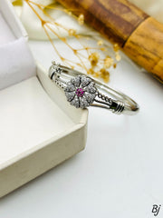 Fancy Beautiful Flower Design Micro Zircon Work Hand Cuffs For Her😍