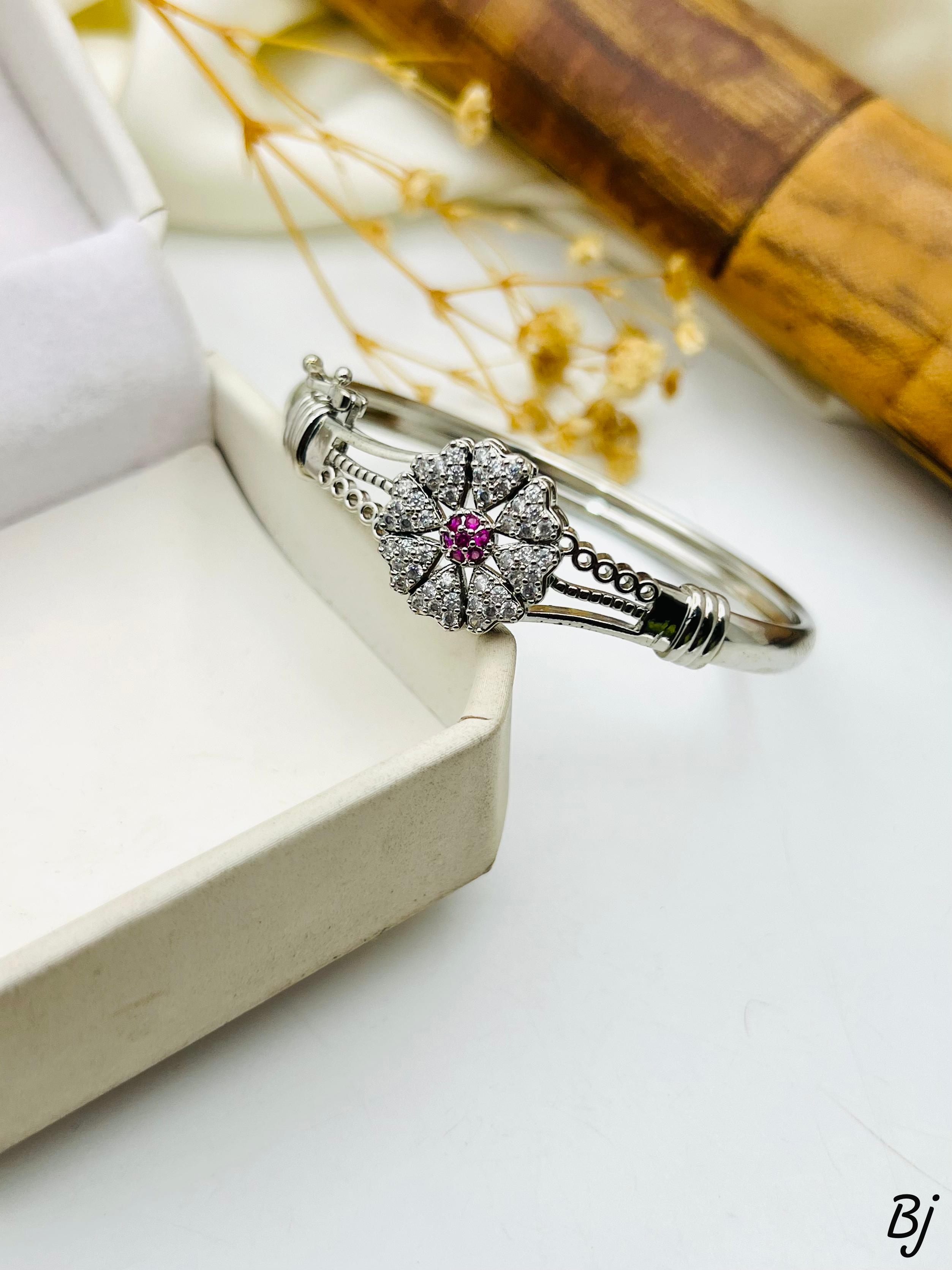 Fancy Beautiful Flower Design Micro Zircon Work Hand Cuffs For Her😍